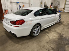 Load image into Gallery viewer, GLOVE BOX DOOR BMW 650i 2014 14 - 1164666
