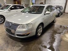 Load image into Gallery viewer, JACK Volkswagen Passat 2009 09 - 1165686
