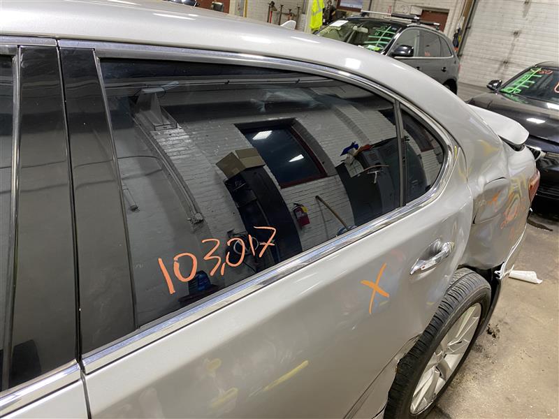 FRONT DOOR Lexus LS460 LS600HL 07 08 09 10 11 12 Left - 1166874