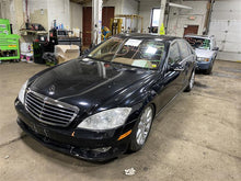 Load image into Gallery viewer, REAR INTERIOR DOOR TRIM PANEL S550 S600 S65 2007 07 - 1168010
