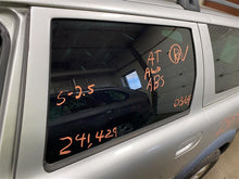 Load image into Gallery viewer, FENDER Volvo V70 2001 01 2002 02 03 04 05 06 07 Right - 1168130
