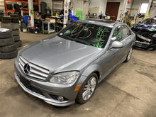 Load image into Gallery viewer, Frame Rail Mercedes-Benz C300 C350 2008 08 - 1170647

