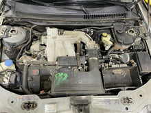 Load image into Gallery viewer, JACK Jaguar X Type 2005 05 - 1170406
