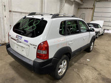 Load image into Gallery viewer, FRONT FENDER Tucson 2005 05 2006 06 2007 07 2008 08 2009 09 Left - 1171241
