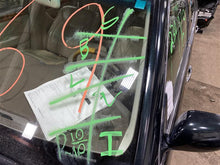 Load image into Gallery viewer, INDEPENDENT REAR SUSPENSION Lexus LS430 01 02 03 04 Right - 1252644
