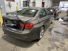 Load image into Gallery viewer, INDEPENDENT REAR SUSPENSION BMW 320i 13 14 15 16 17 18 Left - 1258657

