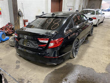 Load image into Gallery viewer, Info-Gps Screen Honda Accord 2018 - 1258785
