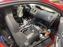 Load image into Gallery viewer, SPEEDOMETER CLUSTER Mitsubishi Eclipse 2006 06 2007 07 - 1263799
