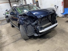 Load image into Gallery viewer, CENTER PILLAR CUT Audi Q7 07 08 09 10 11 12 13 14 Left - 1271600
