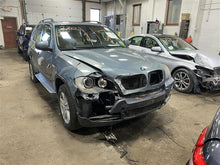 Load image into Gallery viewer, FRONT KNEE BMW X5 07 08 09 10 11 12 13 Left - 1273199
