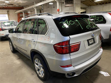 Load image into Gallery viewer, Rear Headrest BMW X5 2013 13 - 1277784
