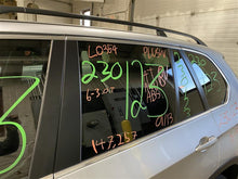 Load image into Gallery viewer, Rear Headrest BMW X5 2013 13 - 1277784
