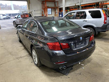 Load image into Gallery viewer, RADIATOR FAN ASSEMBLY BMW 528i 12 13 14 15 16 - 1277381
