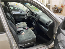 Load image into Gallery viewer, REAR DOOR Honda CRV 2002 02 2003 03 2004 04 2005 05 2006 06 Left - 1277613
