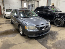 Load image into Gallery viewer, FOG LAMP LIGHT Volvo S60 XC60 05 06 07 08 09 Bumper Mounted Left - 1278795
