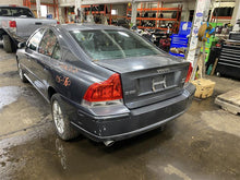 Load image into Gallery viewer, FOG LAMP LIGHT Volvo S60 XC60 05 06 07 08 09 Bumper Mounted Left - 1278795
