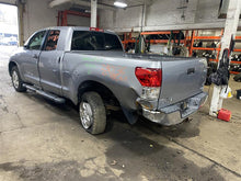 Load image into Gallery viewer, FRONT KNEE Toyota Tundra 07 08 09 10 11 12 13 14 15 Right - 1278936
