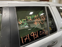 Load image into Gallery viewer, REAR DRIVE SHAFT Land Rover LR2 2008 08 - 1279458
