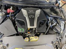 Load image into Gallery viewer, WINDSHIELD WIPER ARM Infiniti Q50 2018 18 - 1279933
