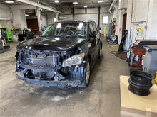 Load image into Gallery viewer, Floor Shifter Infiniti QX56 2013 13 - 1281368
