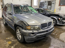 Load image into Gallery viewer, FRONT KNEE BMW X5 2000 00 2001 01 02 03 04 05 06 Right - 1282103
