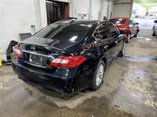 Load image into Gallery viewer, Rear Headrest Infiniti M37 2011 11 - 1282965
