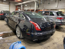 Load image into Gallery viewer, Air Bag Vanden Pl XJ XJL 13 14 15 16 17 Left - 1284946
