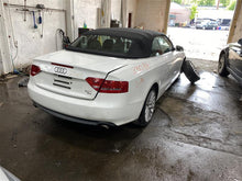 Load image into Gallery viewer, WINDSHIELD WASHER FLUID RESERVOIR BOTTLE A4 A5 S4 S5 09-16 - 1284252
