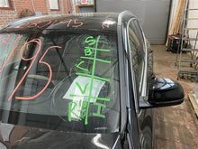 Load image into Gallery viewer, REAR DOOR GLASS  BMW X3 2022 22 RIGHT - 1286333
