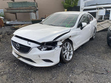 Load image into Gallery viewer, CENTER PILLAR CUT Mazda 6 2014 14 2015 15 Left - 1286202
