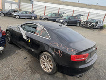 Load image into Gallery viewer, FRONT INTERIOR DOOR TRIM PANEL Audi A5 2011 11 - 1287378
