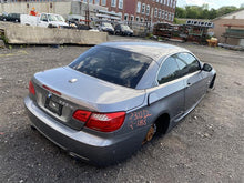 Load image into Gallery viewer, CONVERTIBLE TOP BMW 328i 335i M3 07 08 09 10 11 12 13 - 1288608
