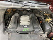 Load image into Gallery viewer, AC HEATER TEMP CONTROL Volkswagen Touareg 2004 04 2005 05 Front - 1287809
