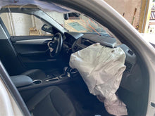 Load image into Gallery viewer, Quarter Panel Cut BMW X1 2012 12 2013 13 2014 14 2015 15 Right - 1293131
