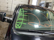 Load image into Gallery viewer, PLASTIC ENGINE COVER Toyota Tundra 2007 07 - 1288665
