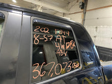 Load image into Gallery viewer, PLASTIC ENGINE COVER Toyota Tundra 2007 07 - 1288665
