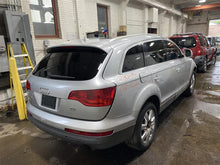 Load image into Gallery viewer, FRONT SPINDLE KNUCKLE Audi Q7 07 08 09 10 Right - 1290526
