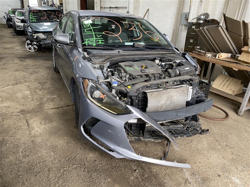 REAR BUMPER ASSEMBLY Hyundai Elantra 2017 17 2018 18 - 1289750
