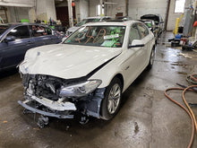 Load image into Gallery viewer, DASH CONSOLE SWITCH BMW 528D 528i 2015 15 - 1290953

