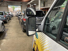 Load image into Gallery viewer, WINDSHIELD WASHER FLUID RESERVOIR BOTTLE Sprinter 2500 Sprinter 3500 02-06 - 1290663
