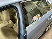 Load image into Gallery viewer, PLASTIC ENGINE COVER Volkswagen Passat 2012 12 - 1291837
