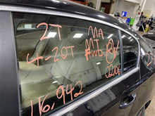 Load image into Gallery viewer, PLASTIC ENGINE COVER Volkswagen Passat 2006 06 - 1296340
