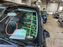 Load image into Gallery viewer, Center Pillar Cut ML320 ML350 ML500 2006 06 2007 07 2008 08 09 10 11 Left - 1296587
