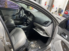 Load image into Gallery viewer, WHEEL RIM Kia Optima 2014 14 2015 15 17x6-1/2 ALLOY - 1296882
