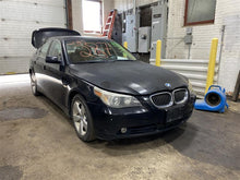 Load image into Gallery viewer, HEADLIGHT LAMP ASSEMBLY BMW 525i 530i 545i 550i 05 06 07 Right - 1296297
