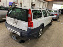 Load image into Gallery viewer, TOW TRAILER HITCH Volvo XC70 2006 06 - 1297195
