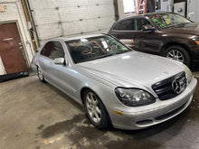 Load image into Gallery viewer, FRONT SPINDLE S430 S500 2004 04 2005 05 2006 06 AWD Left - 1297614
