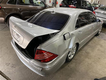 Load image into Gallery viewer, SUNROOF MOTOR Mercedes-Benz S350 S430 S500 S55 S600 S65 2006 06 - 1297621
