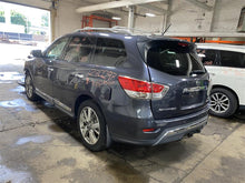 Load image into Gallery viewer, FRONT SPINDLE KNUCKLE JX35 QX60 Pathfinder 13 14 15 16 17 Left - 1298556
