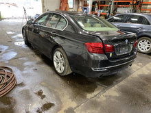 Load image into Gallery viewer, TRUNK LID 528i 535i 550i Active 5 M5 2014 14 2015 15 2016 16 - 1298075

